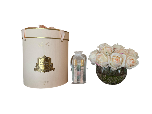 Bouquet rond de luxe - Boutons de roses blush