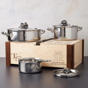 Set de 6 pièces dans une boîte en bois